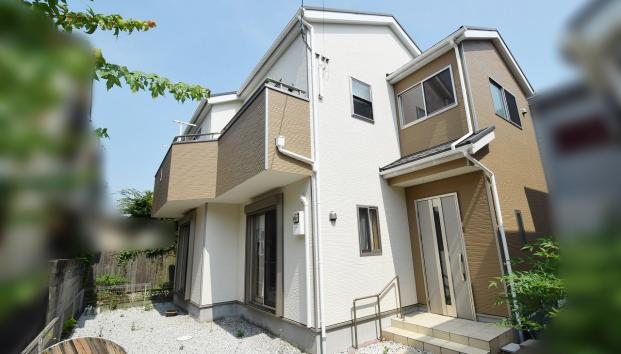 奈良県大和高田市東雲町売戸建住宅