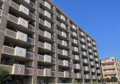 ローレルスクエア津南が丘壱番館