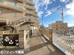 センターウィング
