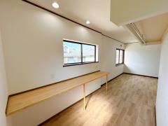 三重県名張市美旗町池の台東売戸建住宅