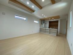 埼玉県三芳町藤久保売戸建住宅