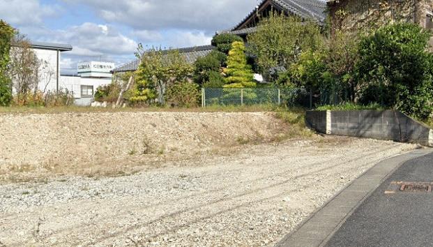三重県名張市鴻之台２番町売地
