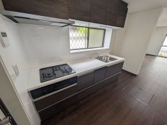 奈良県奈良市東登美ケ丘６丁目売戸建住宅