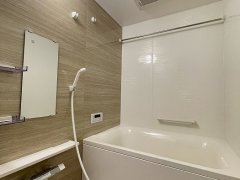 ローレルスクエア津南が丘壱番館
