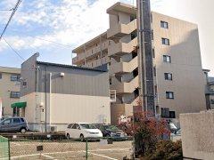 ルミエール名張駅前