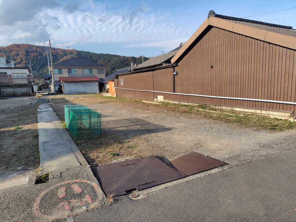三重県名張市上八町売地