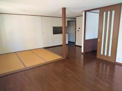 三重県名張市つつじが丘北４番町売戸建住宅