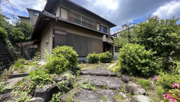 奈良県生駒市喜里が丘２丁目売戸建住宅
