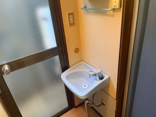 遠里小野５丁目貸家