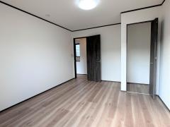 三重県名張市百合が丘東９番町売戸建住宅