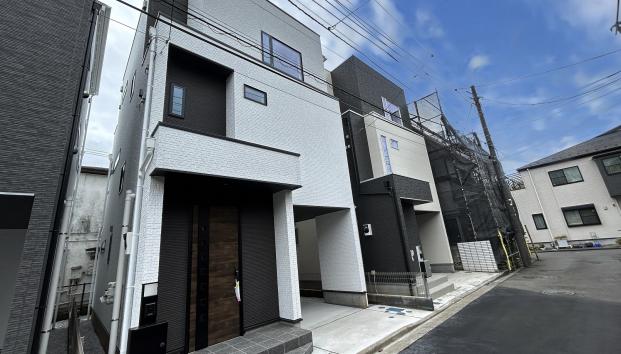 埼玉県入間郡三芳町藤久保売戸建住宅