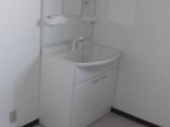 埼玉県熊谷市籠原南2丁目貸アパート