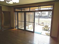 三重県名張市つつじが丘南４番町売戸建住宅