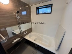埼玉県三芳町藤久保売戸建住宅