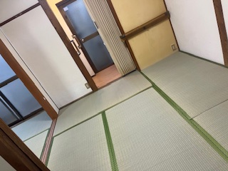 遠里小野５丁目貸家