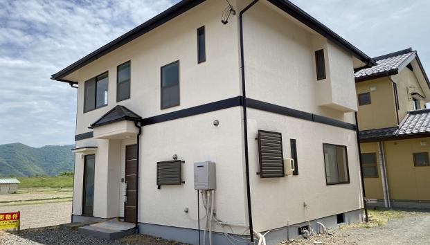 長野県千曲市須坂売戸建住宅