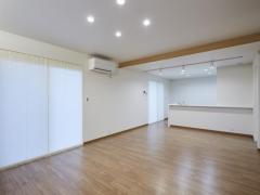 三重県津市高茶屋小森町売戸建住宅
