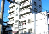 湊川第2マンション2階