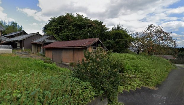 三重県伊賀市上神戸上物付き売地