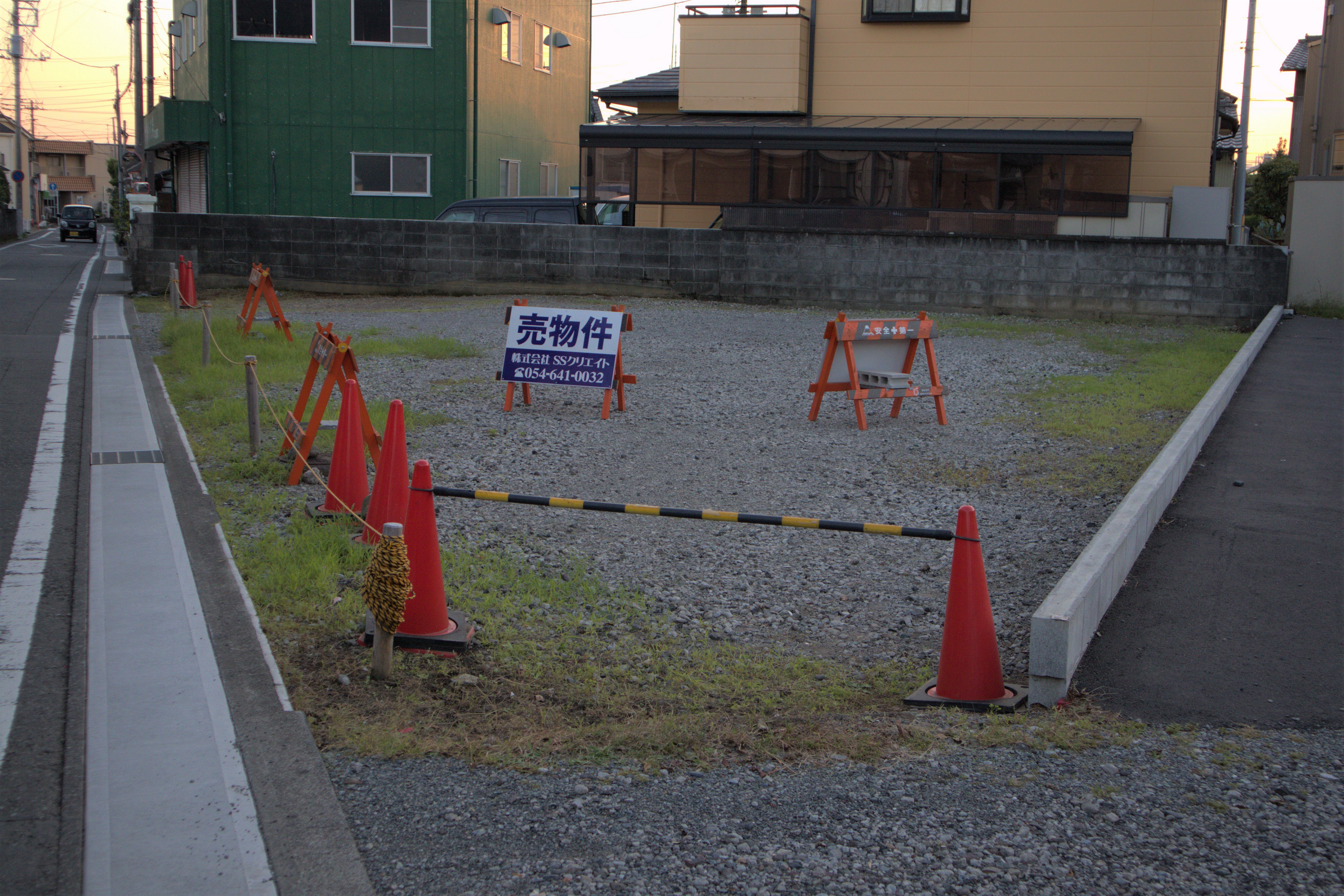 静岡県富士市富士岡売地