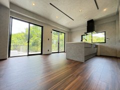 愛知県岡崎市明大寺町畔土売戸建住宅