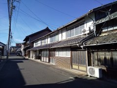 三重県名張市上八町貸戸建住宅
