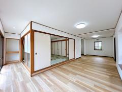 三重県名張市美旗町池の台東売戸建住宅