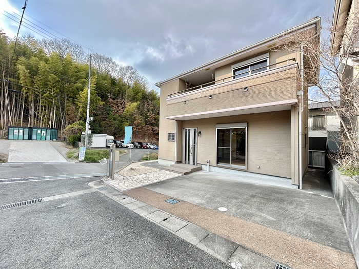 奈良県天理市櫟本町売戸建住宅