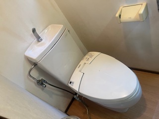 遠里小野５丁目貸家