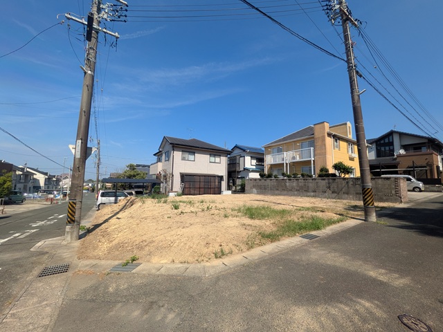 愛知県豊橋市東小鷹野３丁目売地