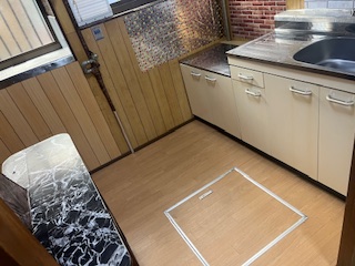 遠里小野５丁目貸家