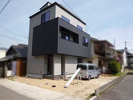 広島県呉市広横路2丁目売戸建住宅