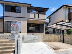 三重県名張市つつじが丘南８番町売戸建住宅