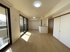 ローレルスクエア津南が丘壱番館