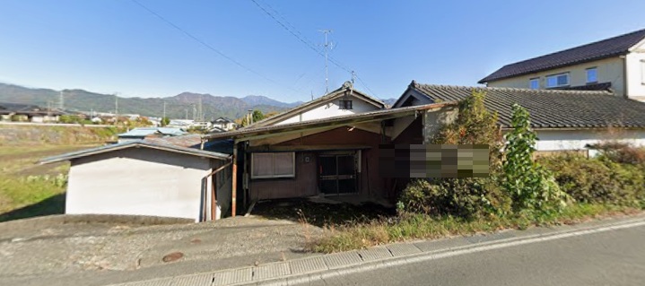 長野県駒ヶ根市飯坂売戸建住宅