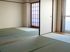 湊川第2マンション2階